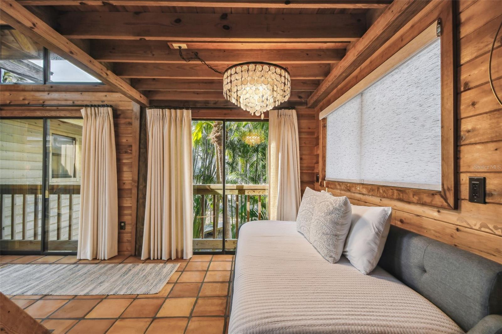 7147 LA LENAIRE DR, LONGBOAT KEY, FL, 34228