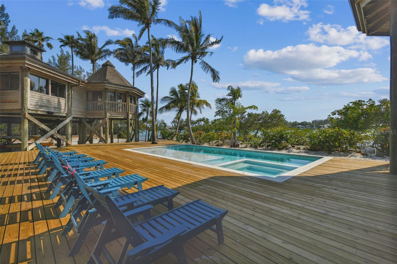 7147 LA LENAIRE DR, LONGBOAT KEY, FL, 34228