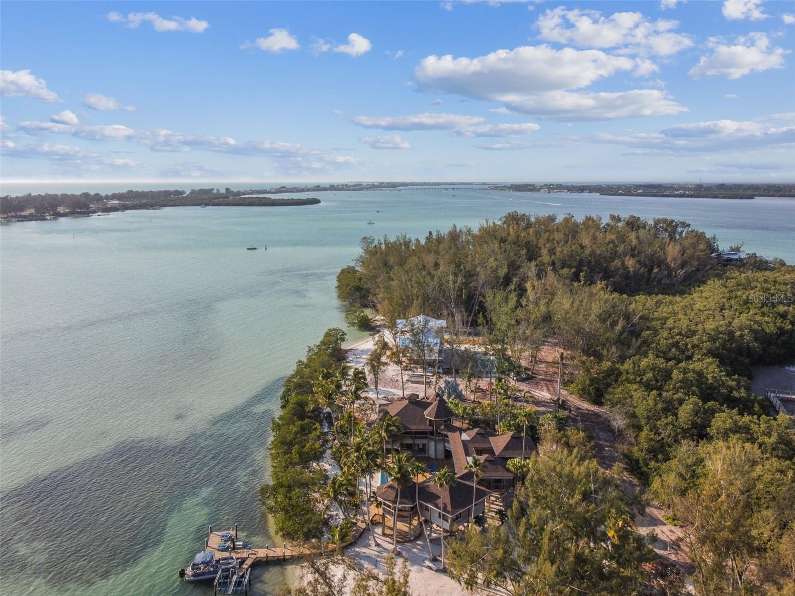 7147 LA LENAIRE DR, LONGBOAT KEY, FL, 34228