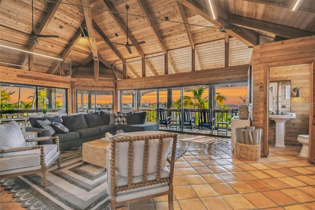 7147 LA LENAIRE DR, LONGBOAT KEY, FL, 34228