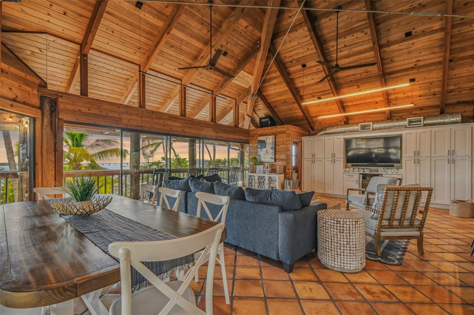 7147 LA LENAIRE DR, LONGBOAT KEY, FL, 34228