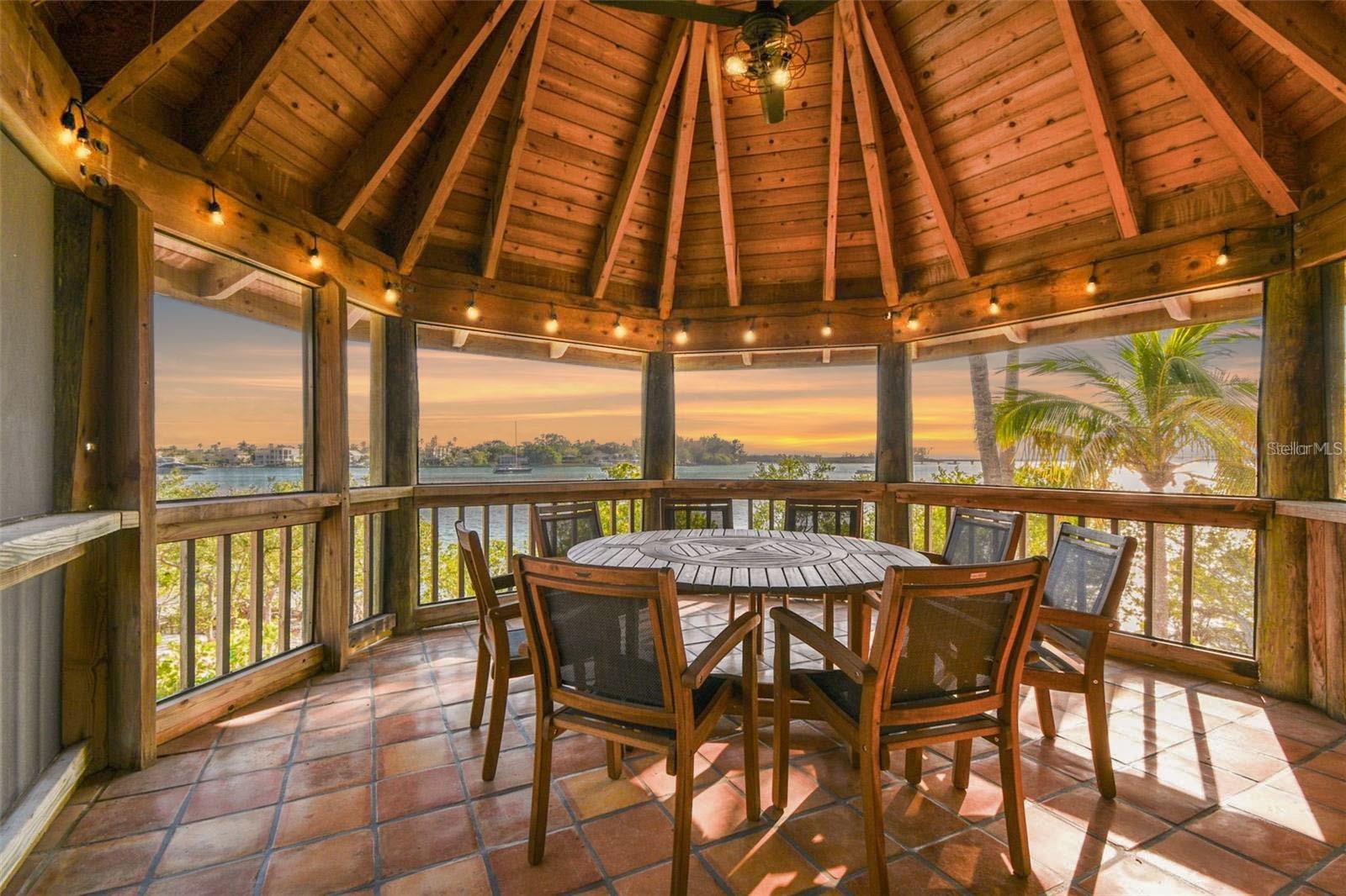 7147 LA LENAIRE DR, LONGBOAT KEY, FL, 34228