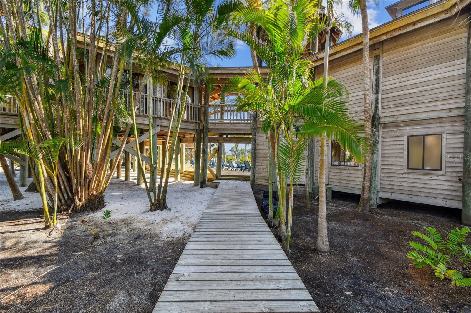 7147 LA LENAIRE DR, LONGBOAT KEY, FL, 34228