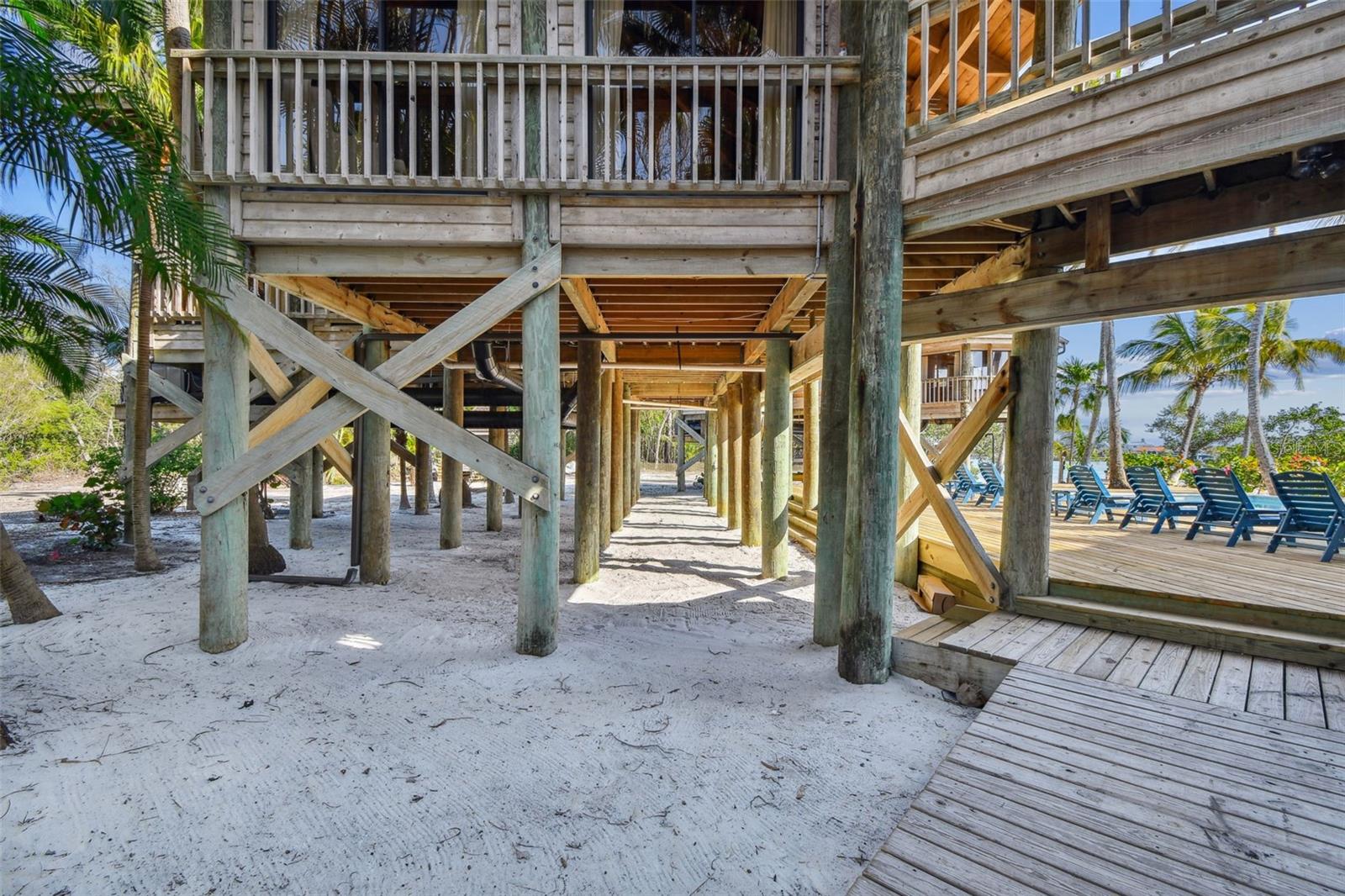 7147 LA LENAIRE DR, LONGBOAT KEY, FL, 34228