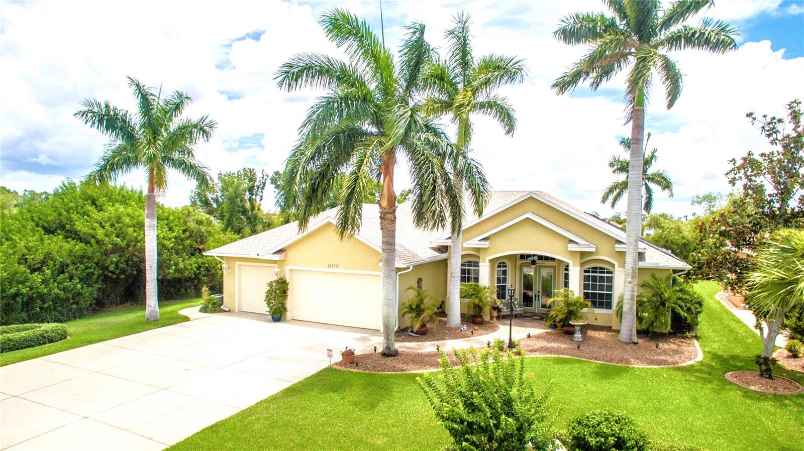 12970 SW PEMBROKE CIR N, LAKE SUZY, FL, 34269