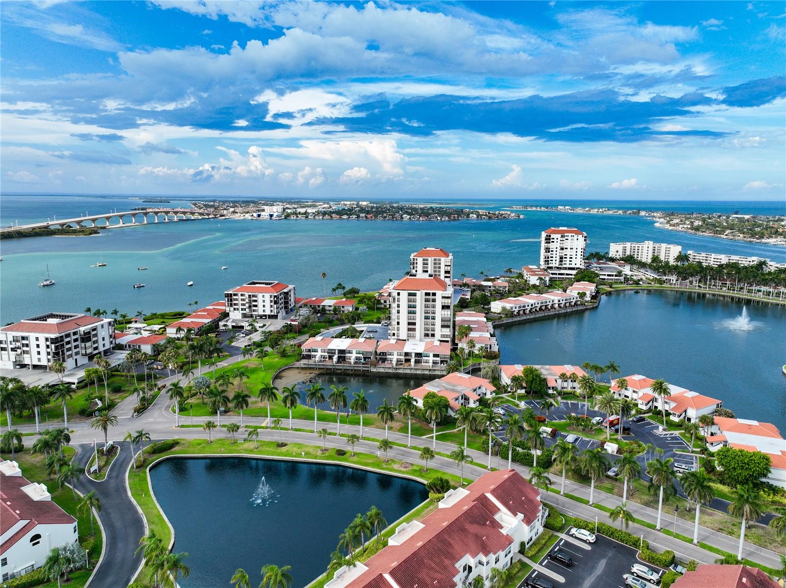 6294 BAHIA DEL MAR CIR #302, ST PETERSBURG, FL, 33715
