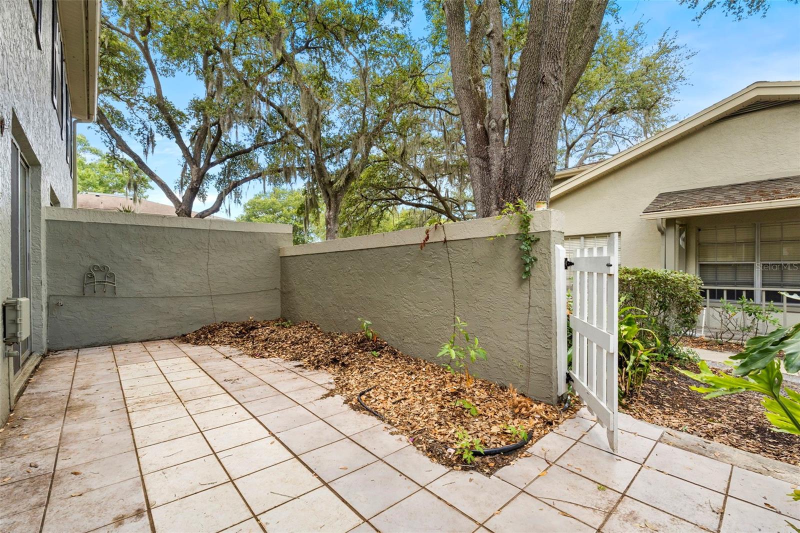 6310 WOODSPRAY LN #6310, TEMPLE TERRACE, FL, 33617