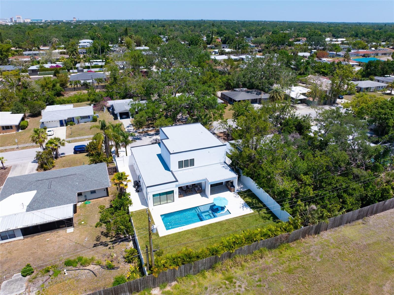 2226 GROVE ST, SARASOTA, FL, 34239
