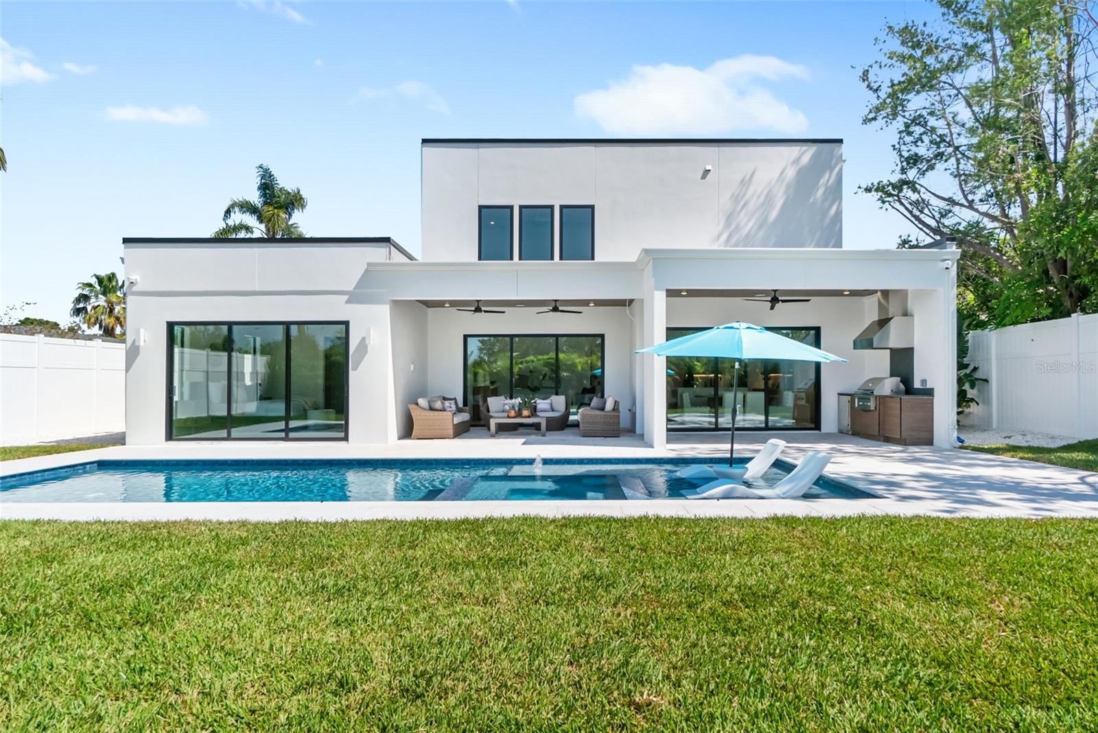 2226 GROVE ST, SARASOTA, FL, 34239