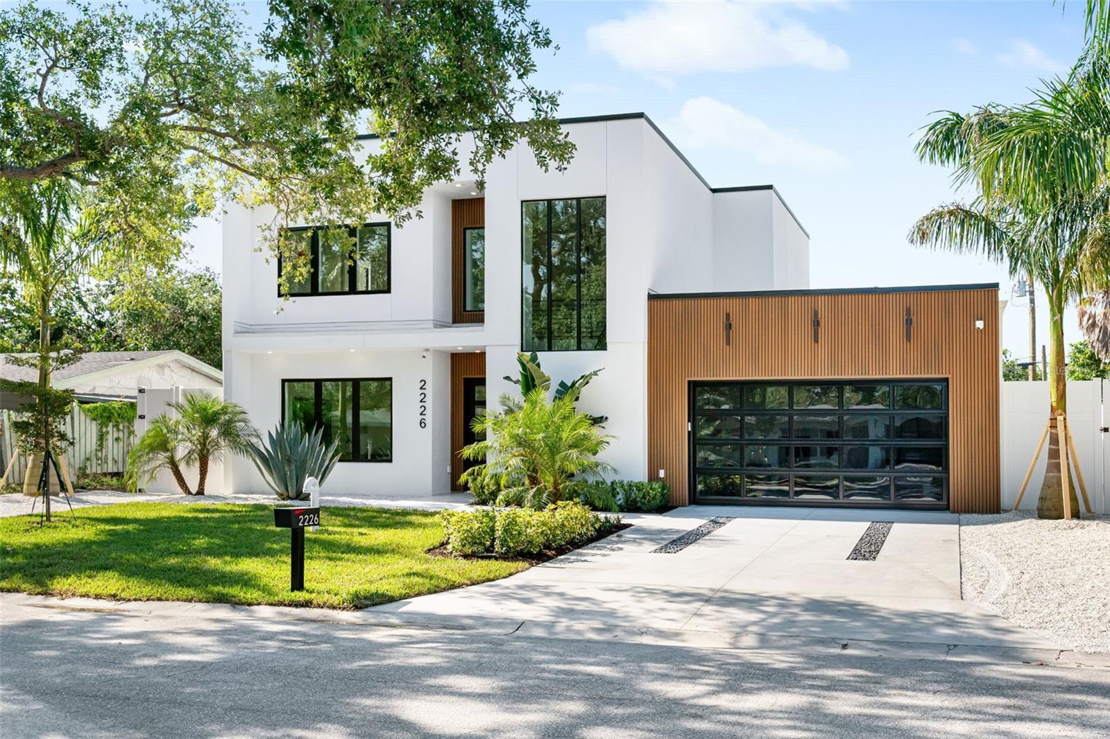 2226 GROVE ST, SARASOTA, FL, 34239
