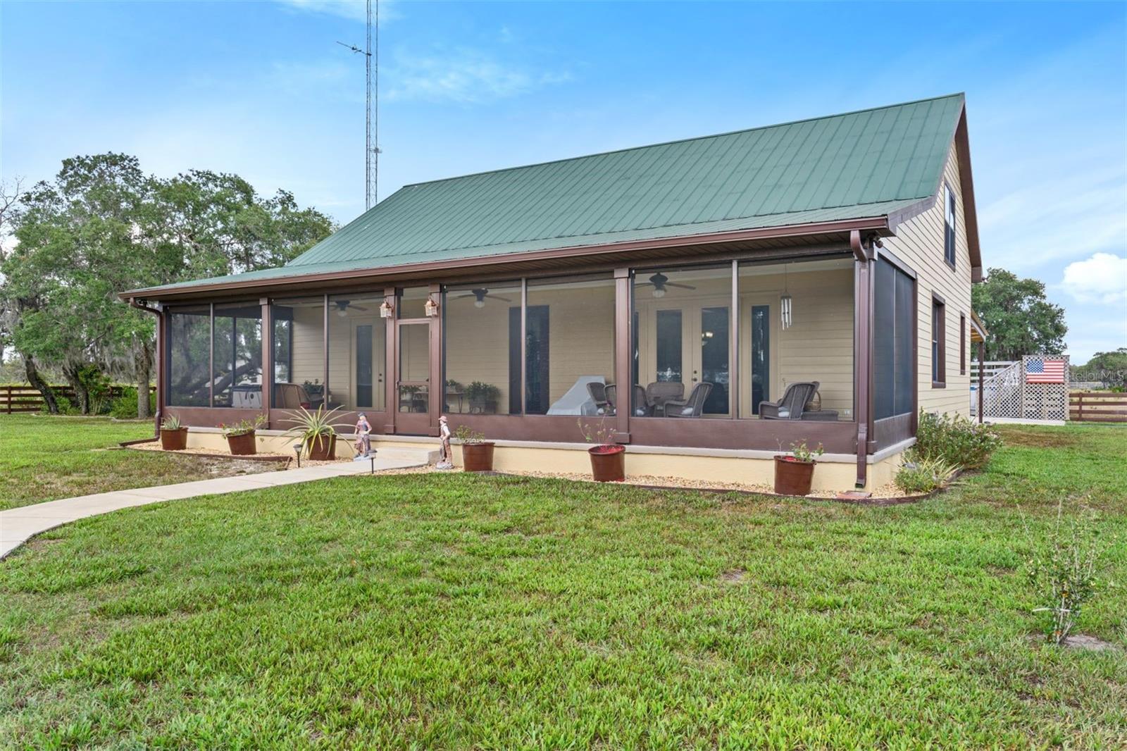 T3533019 Property Photo