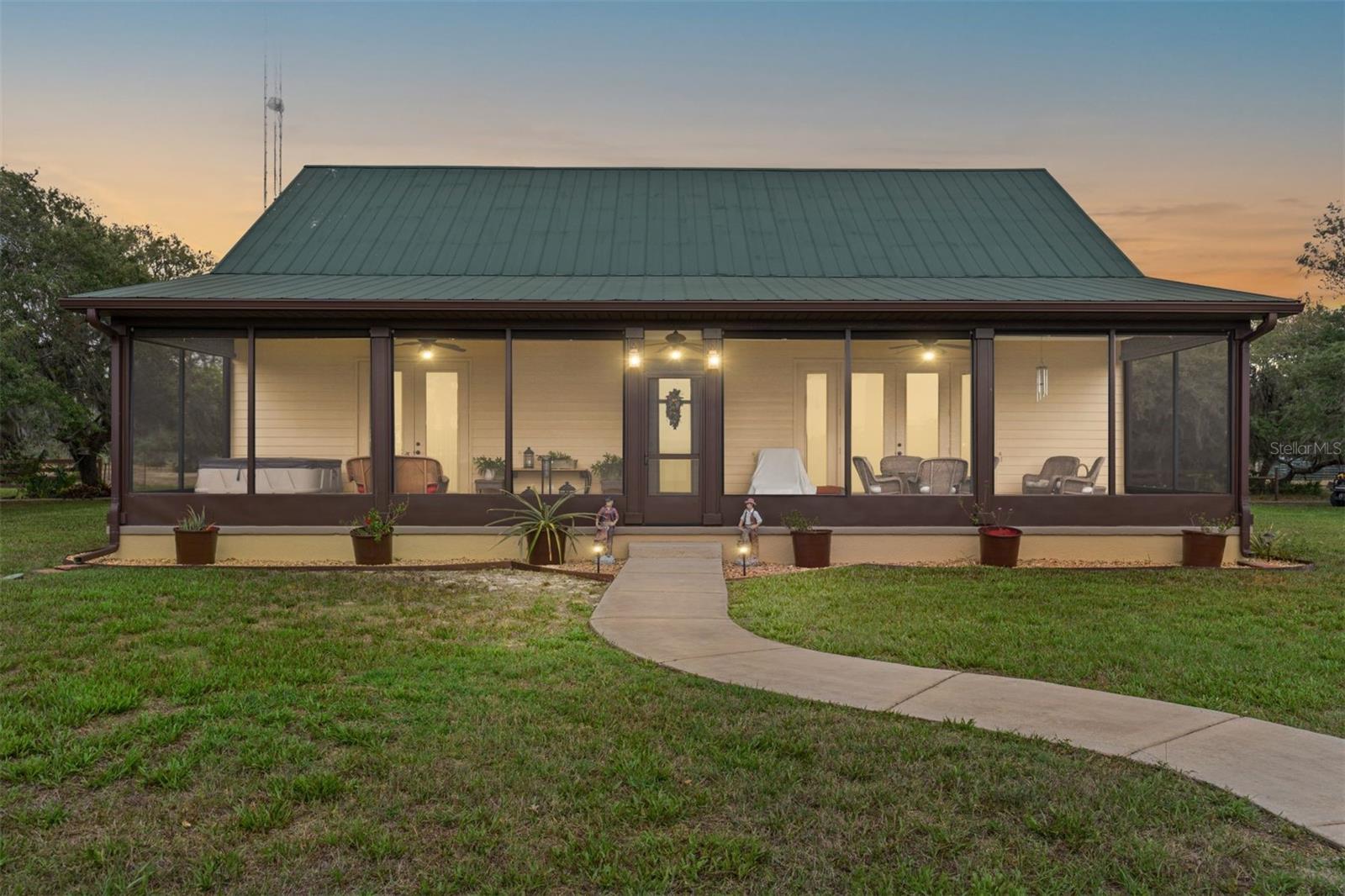 T3533019 Property Photo