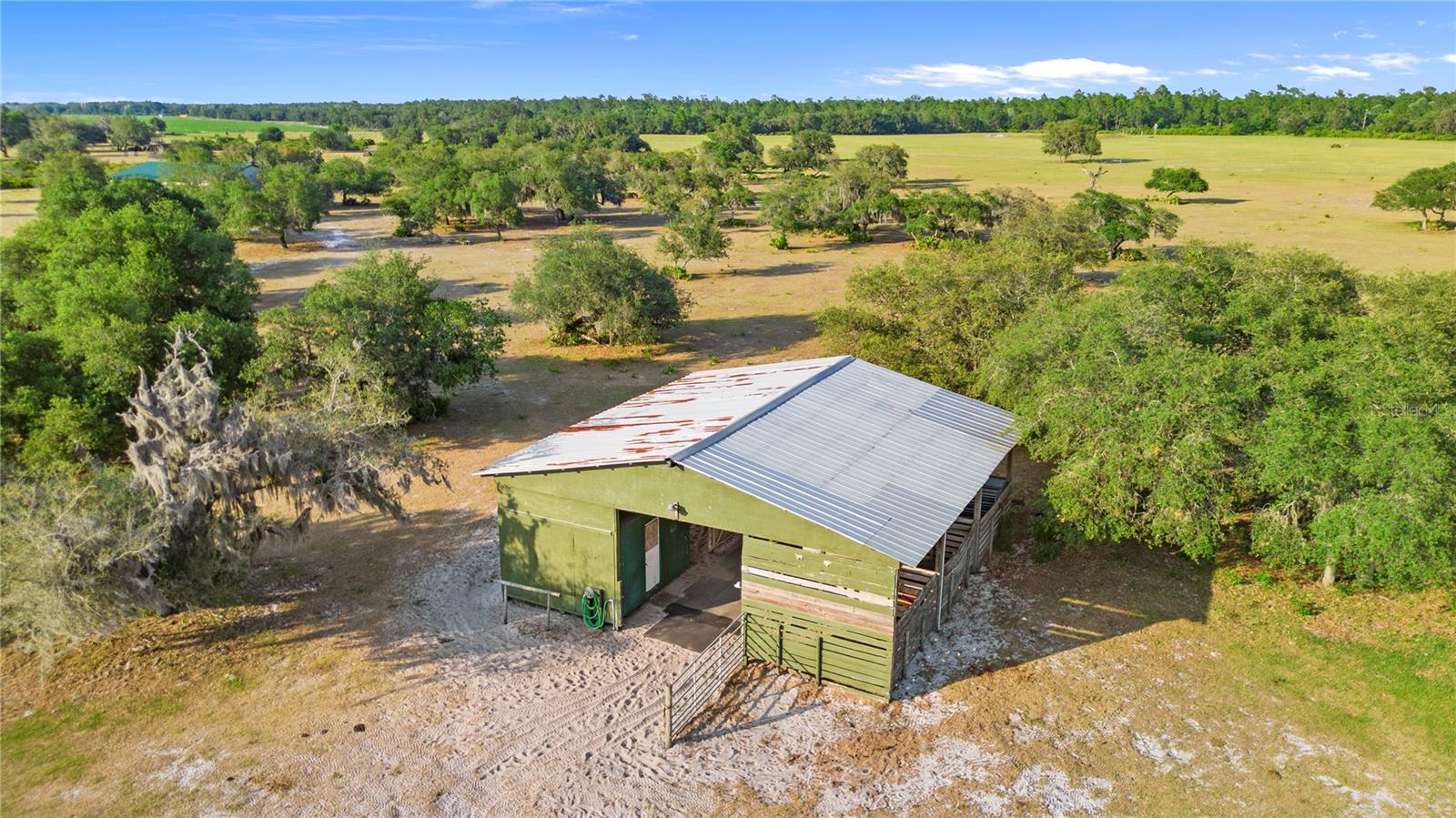 T3533019 Property Photo