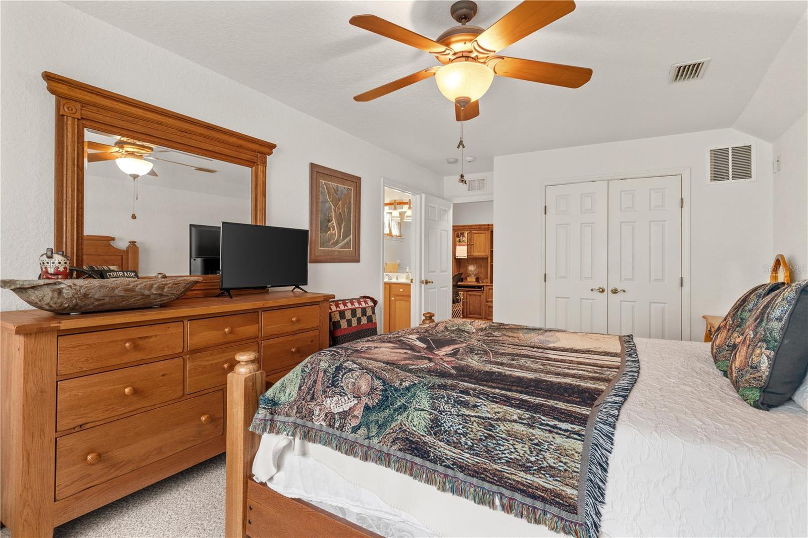 T3533019 Property Photo