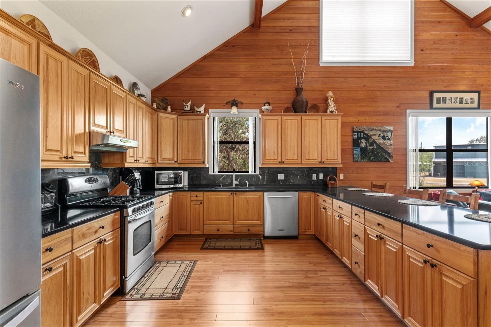 T3533019 Property Photo