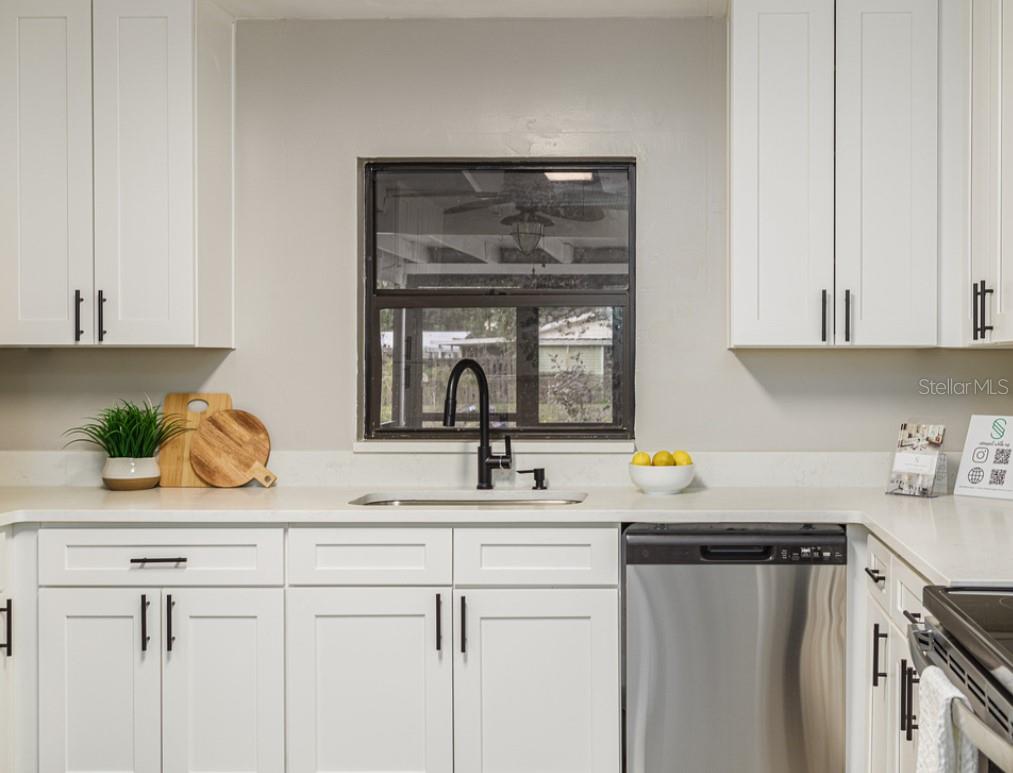 1010 E HIBISCUS DR, BARTOW, FL, 33830