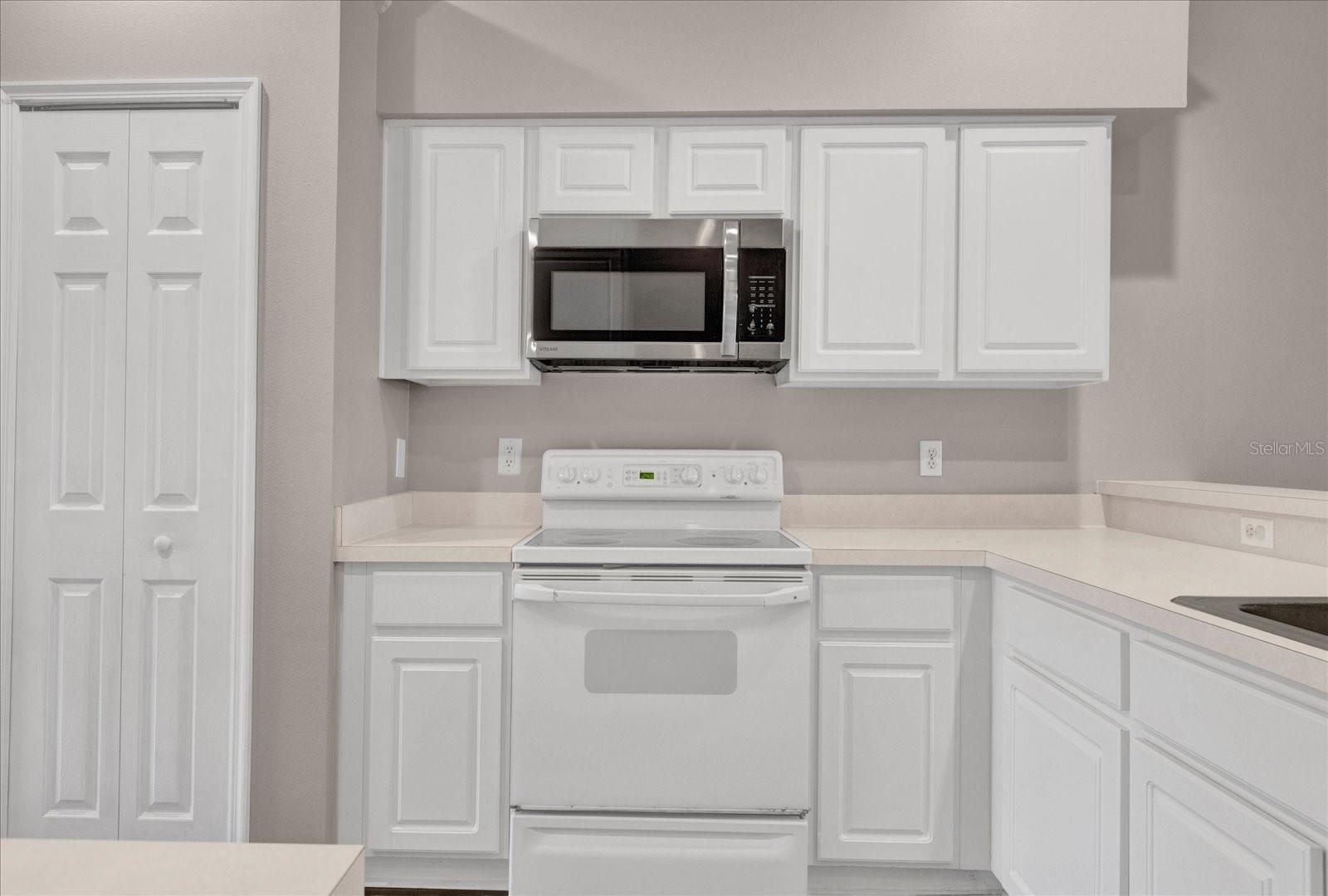 129 CLUB VILLAS LN, KISSIMMEE, FL, 34744