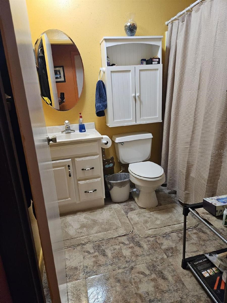 24008 ERMINE RD, ASTOR, FL, 32102