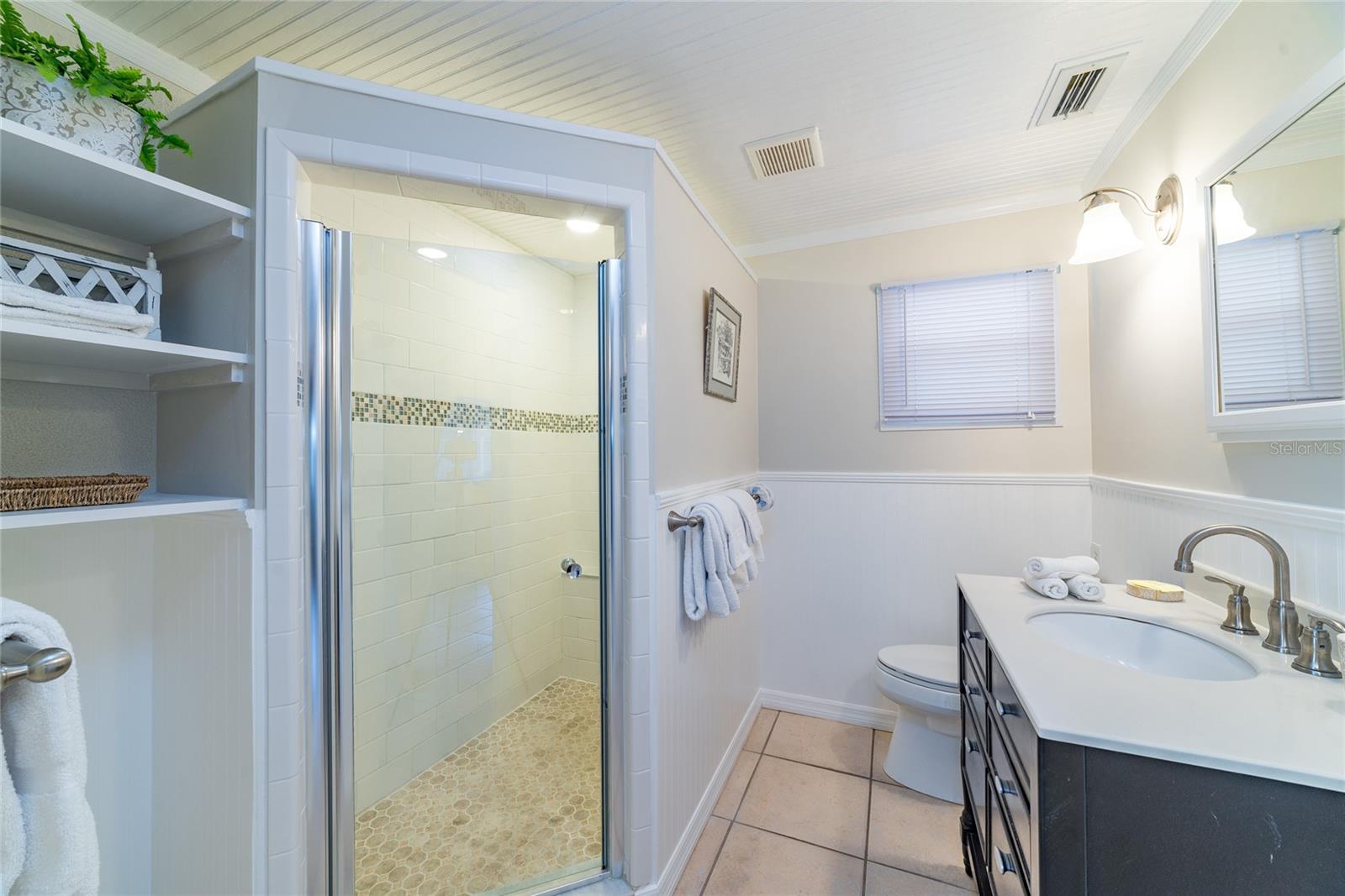 2109 AVENUE B, BRADENTON BEACH, FL, 34217