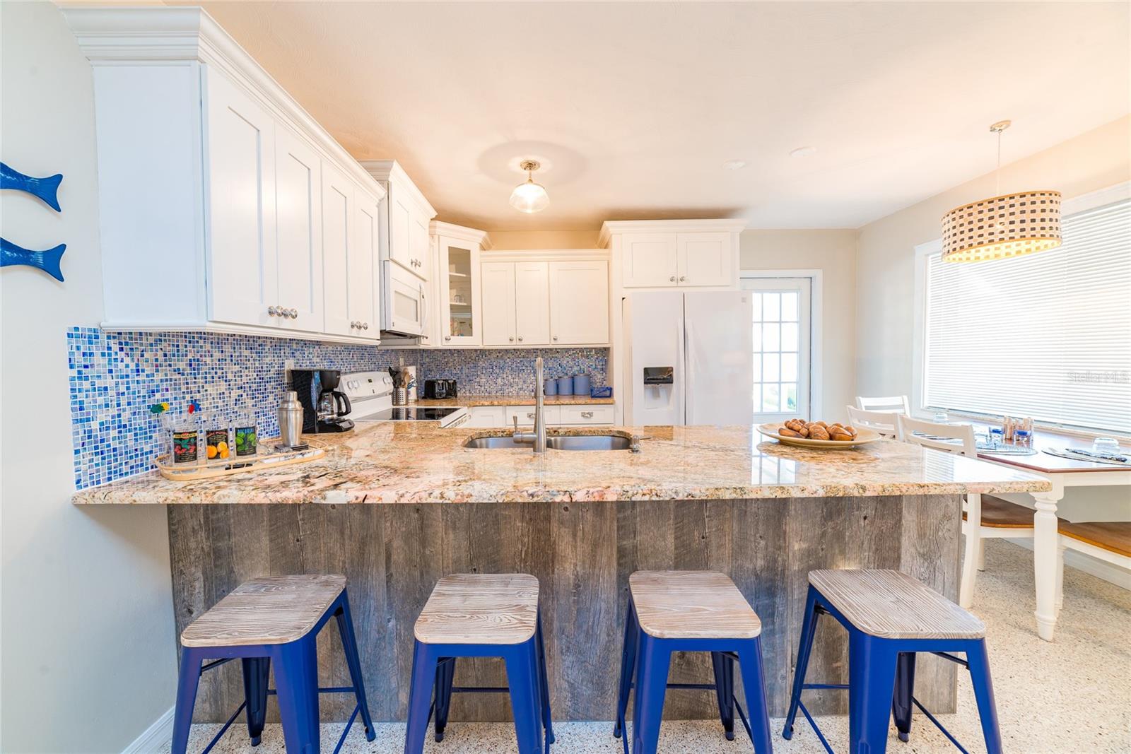 2109 AVENUE B, BRADENTON BEACH, FL, 34217