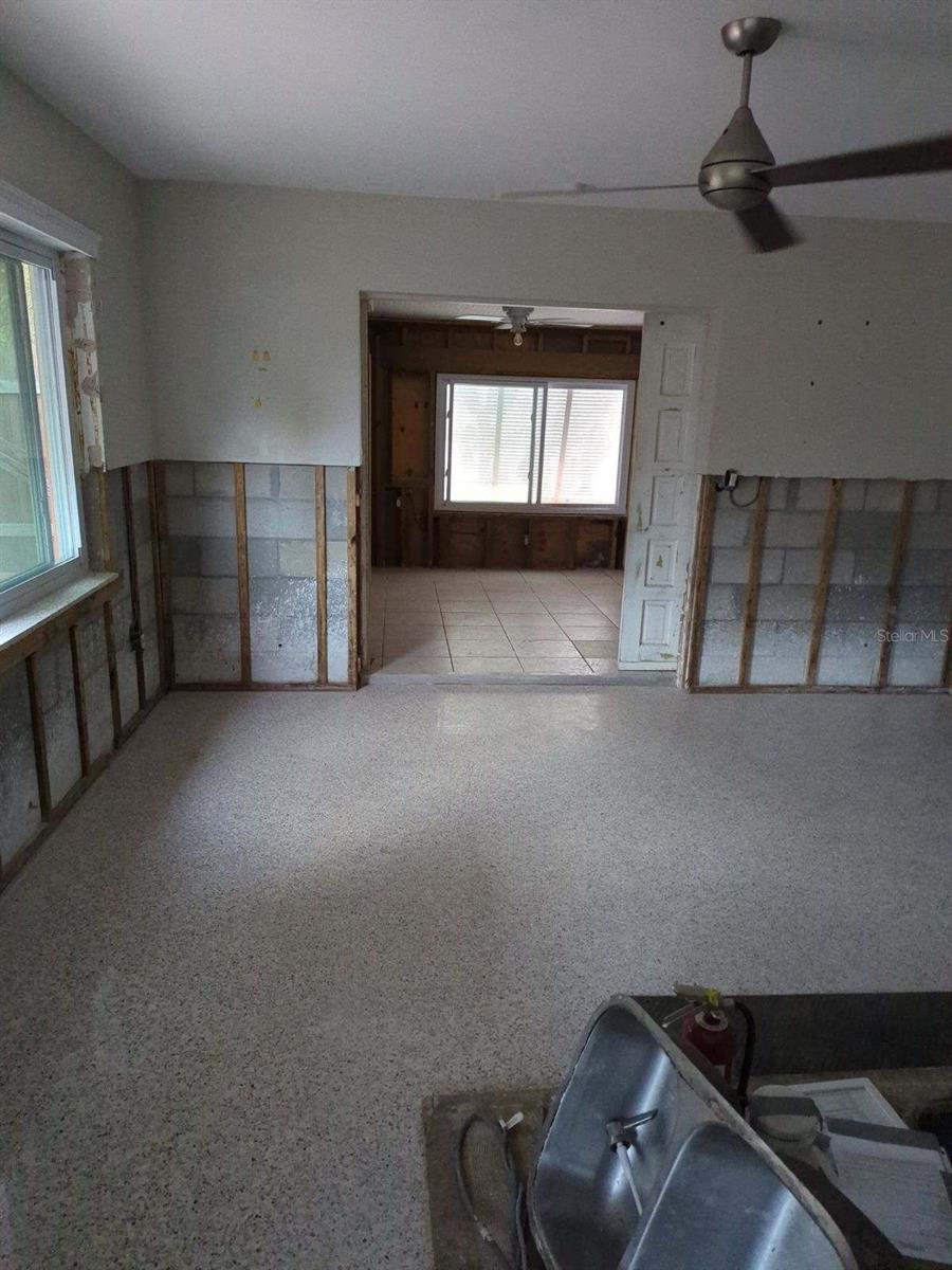 2109 AVENUE B, BRADENTON BEACH, FL, 34217