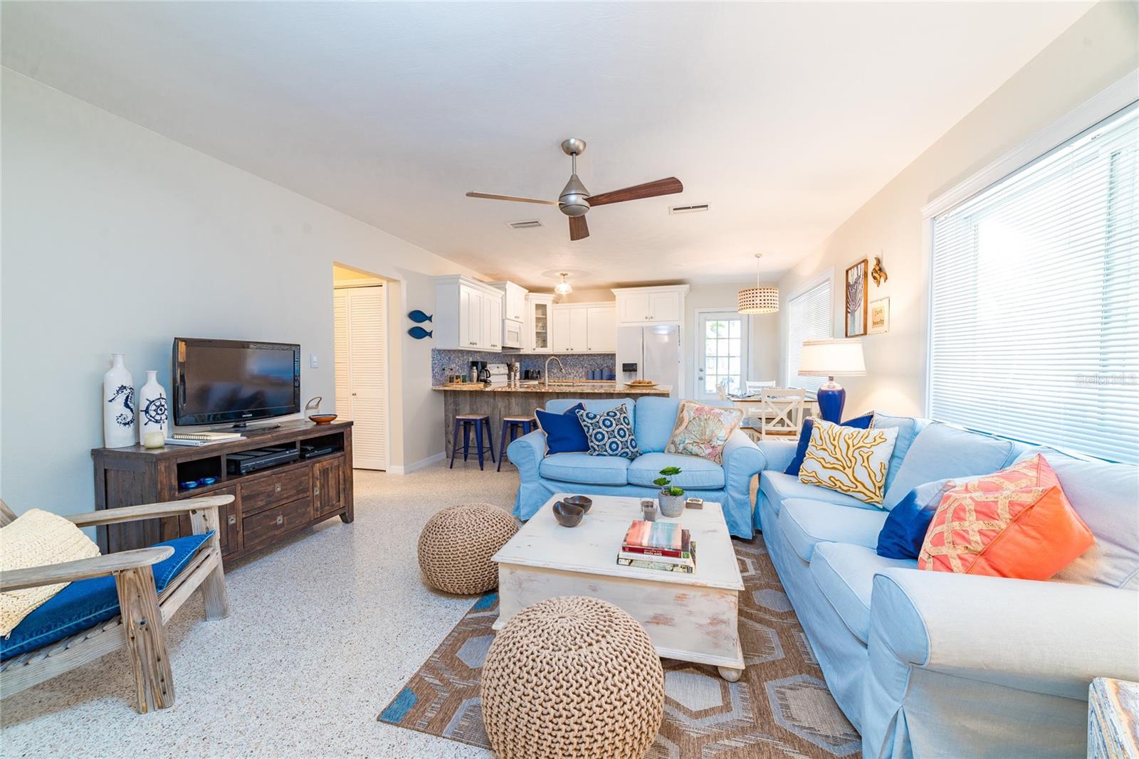 2109 AVENUE B, BRADENTON BEACH, FL, 34217