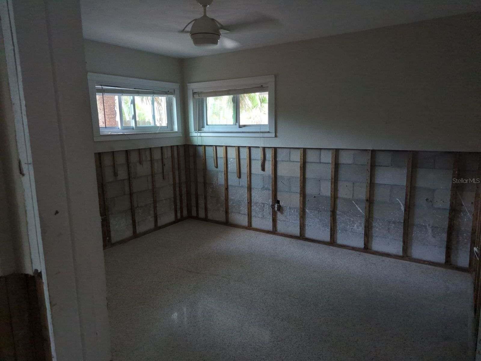2109 AVENUE B, BRADENTON BEACH, FL, 34217
