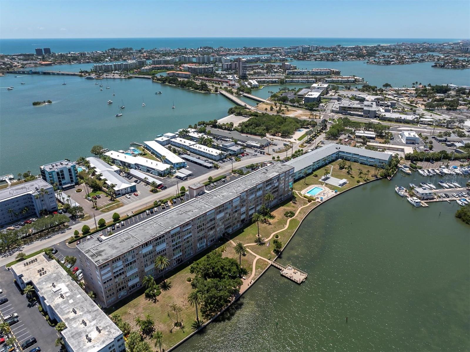 1847 SHORE DR S #202, SOUTH PASADENA, FL, 33707