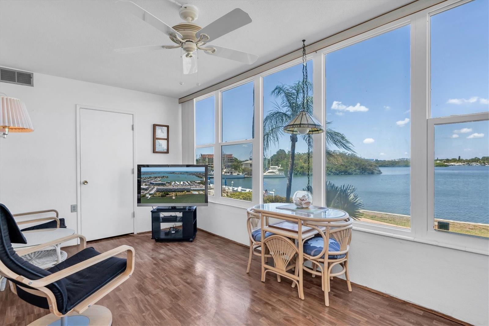 1847 SHORE DR S #202, SOUTH PASADENA, FL, 33707