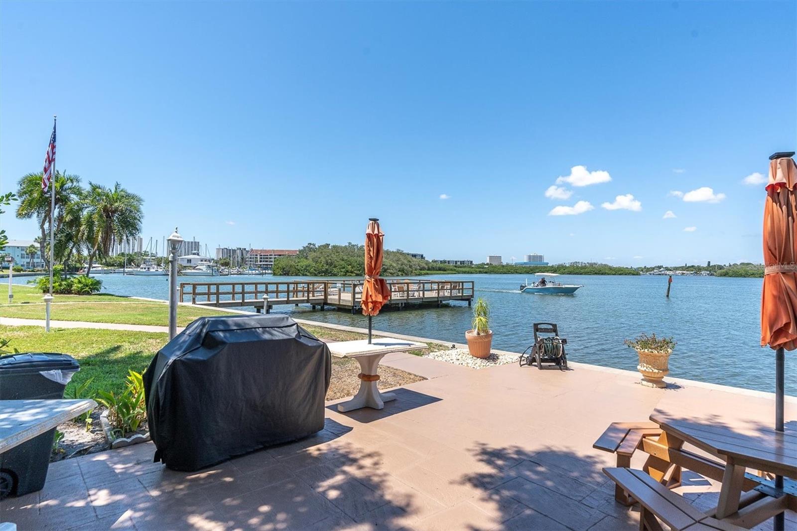 1847 SHORE DR S #202, SOUTH PASADENA, FL, 33707