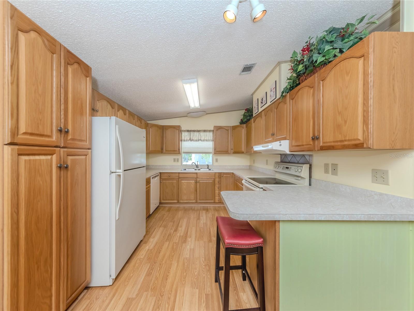 567 PORTSIDE DR, NORTH PORT, FL, 34287