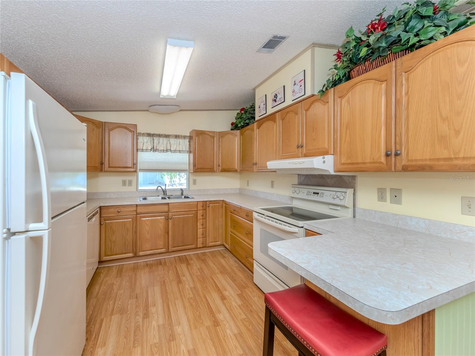 567 PORTSIDE DR, NORTH PORT, FL, 34287