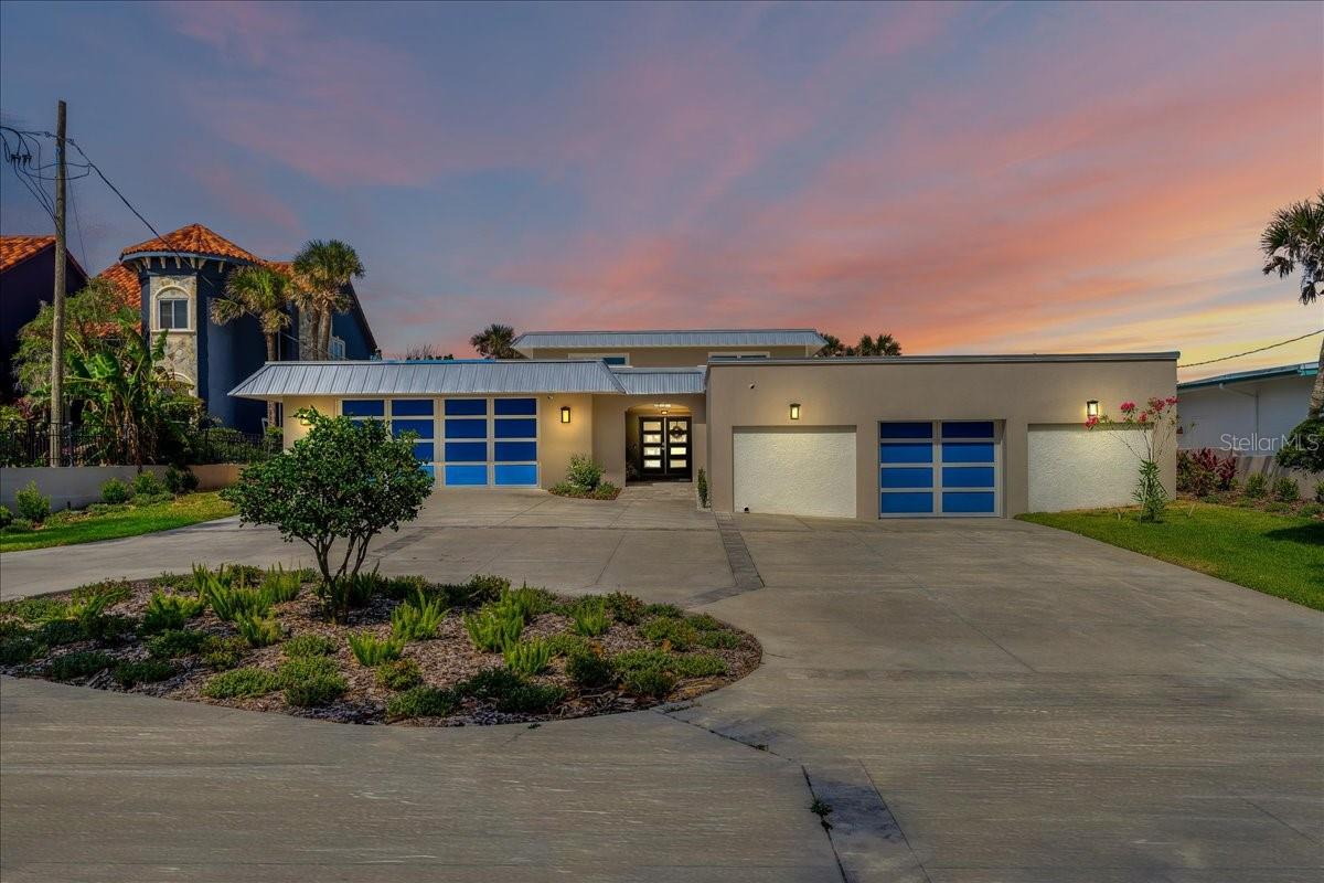 V4936754 Property Photo