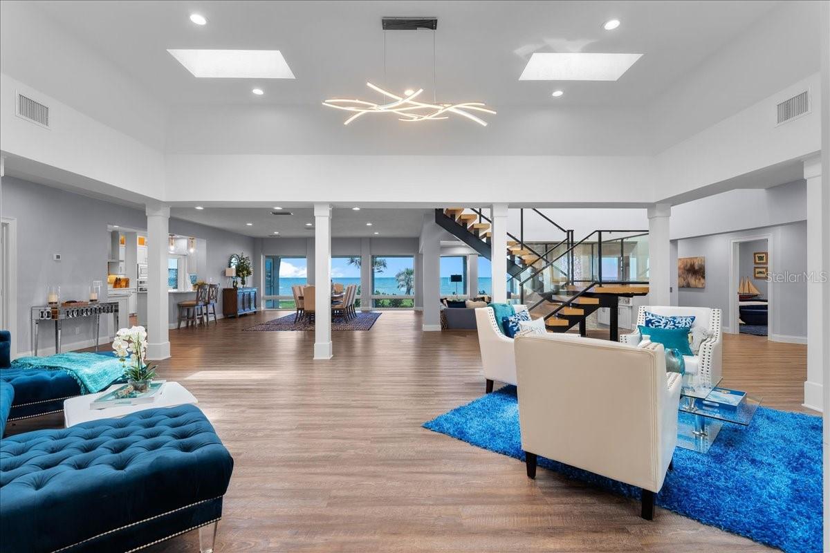 V4936754 Property Photo