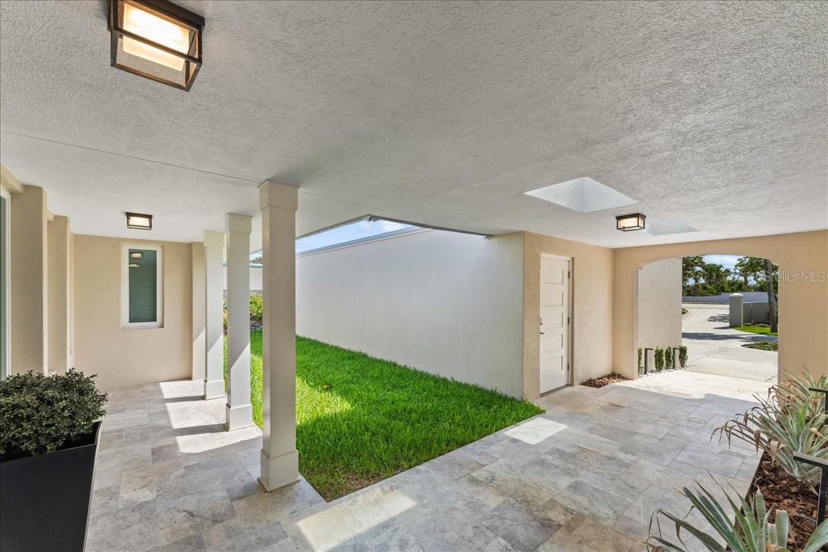 V4936754 Property Photo