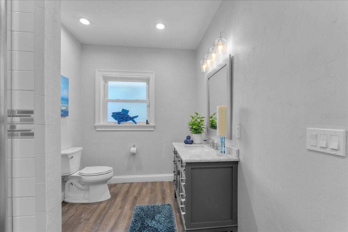 V4936754 Property Photo