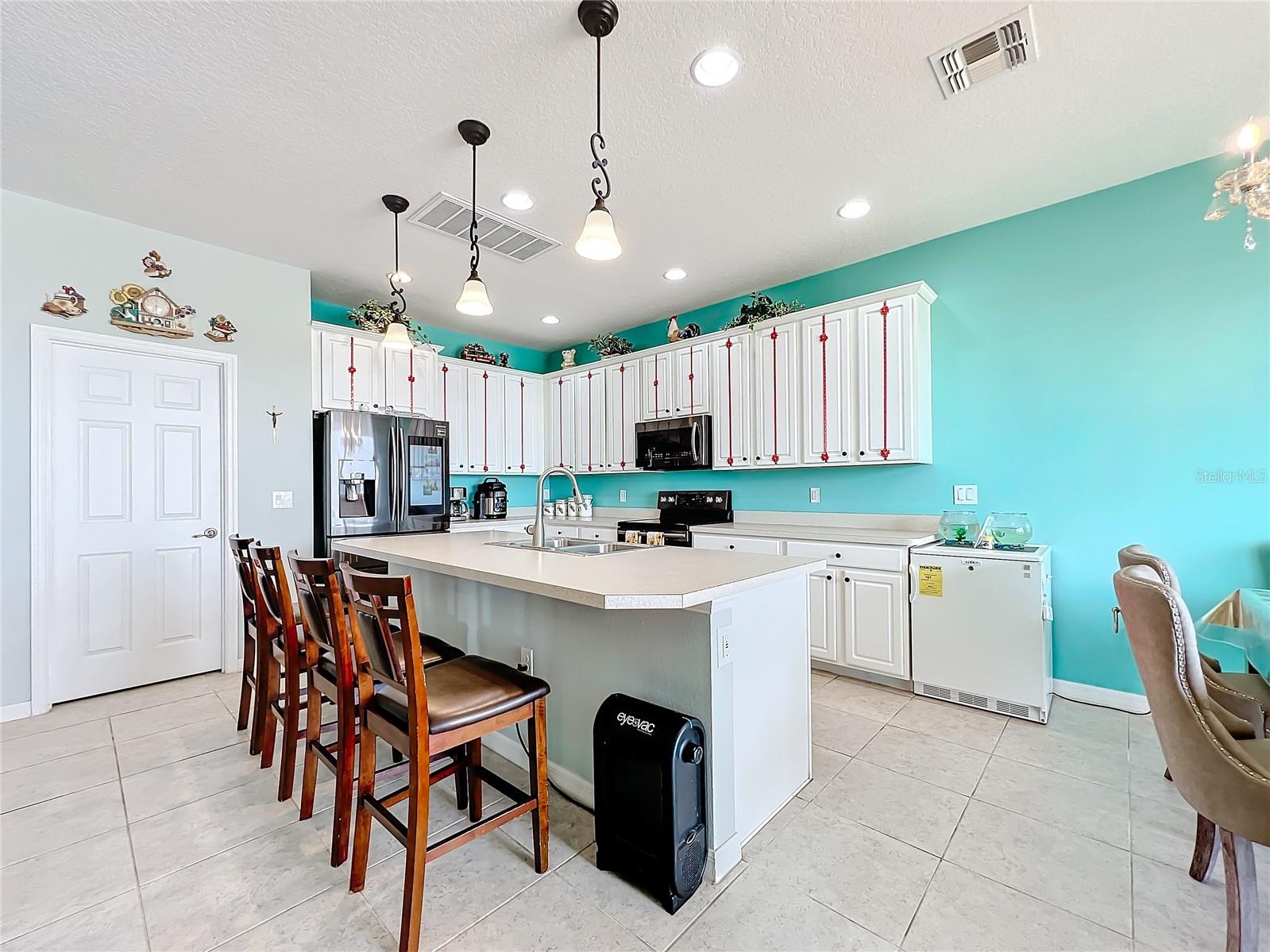 172 SEVILLE DR, DAVENPORT, FL, 33837