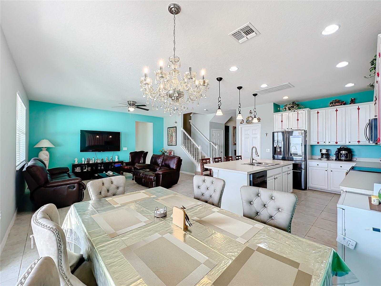 172 SEVILLE DR, DAVENPORT, FL, 33837