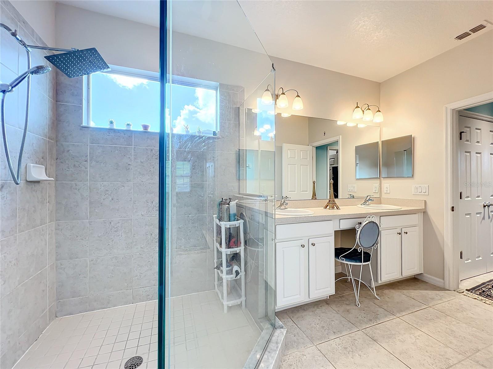 172 SEVILLE DR, DAVENPORT, FL, 33837