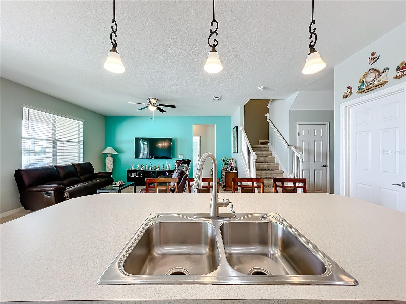 172 SEVILLE DR, DAVENPORT, FL, 33837
