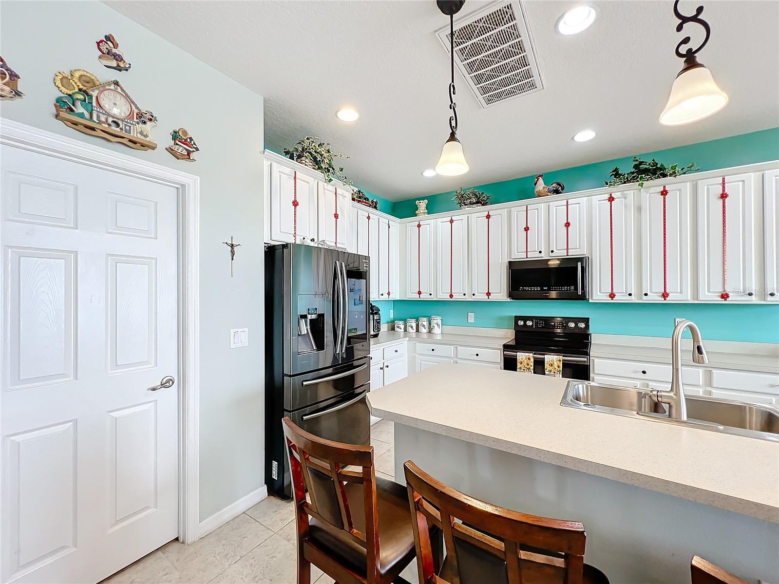172 SEVILLE DR, DAVENPORT, FL, 33837