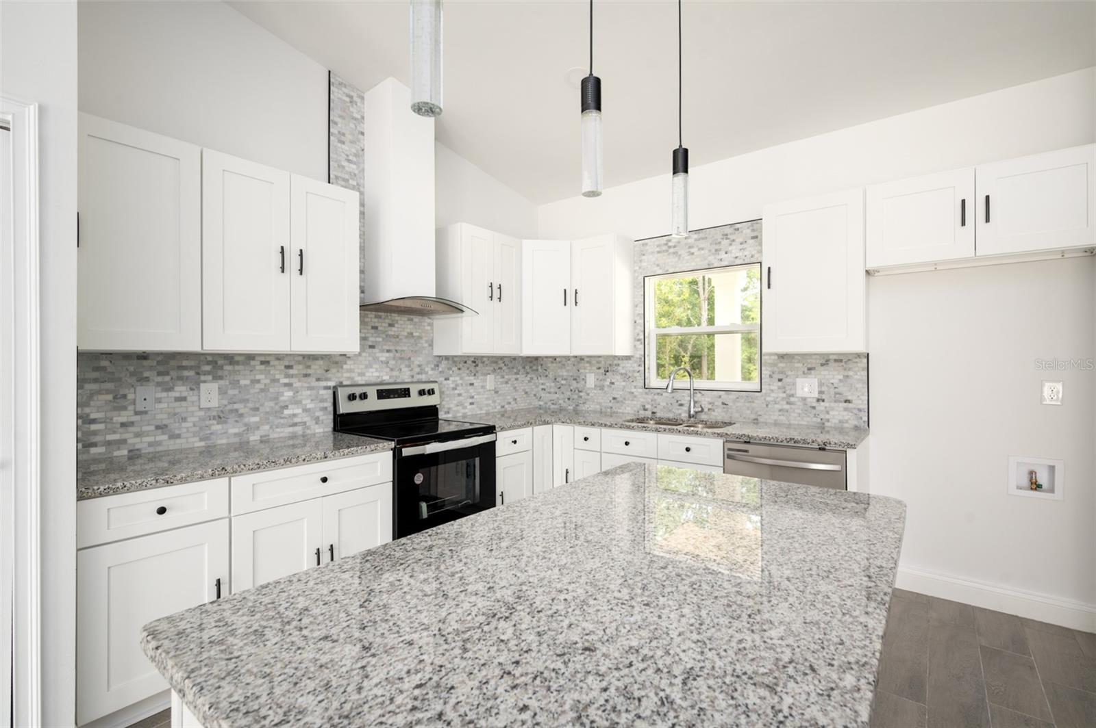 870 NE 151ST TER, WILLISTON, FL, 32696