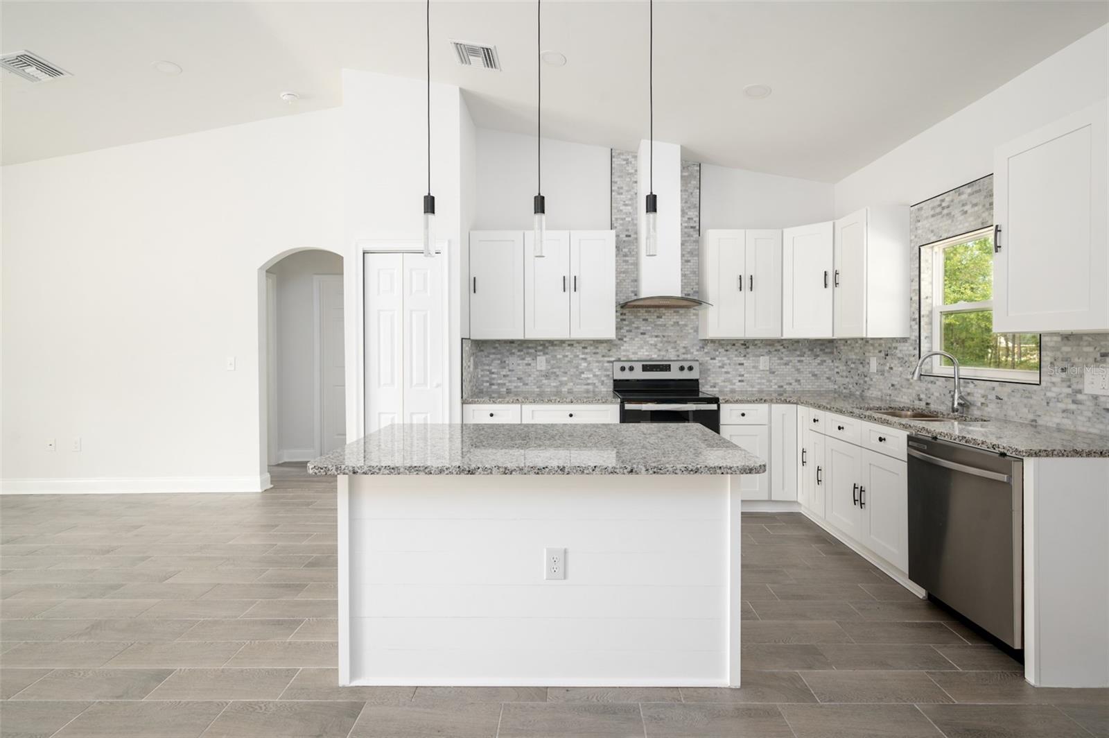 870 NE 151ST TER, WILLISTON, FL, 32696