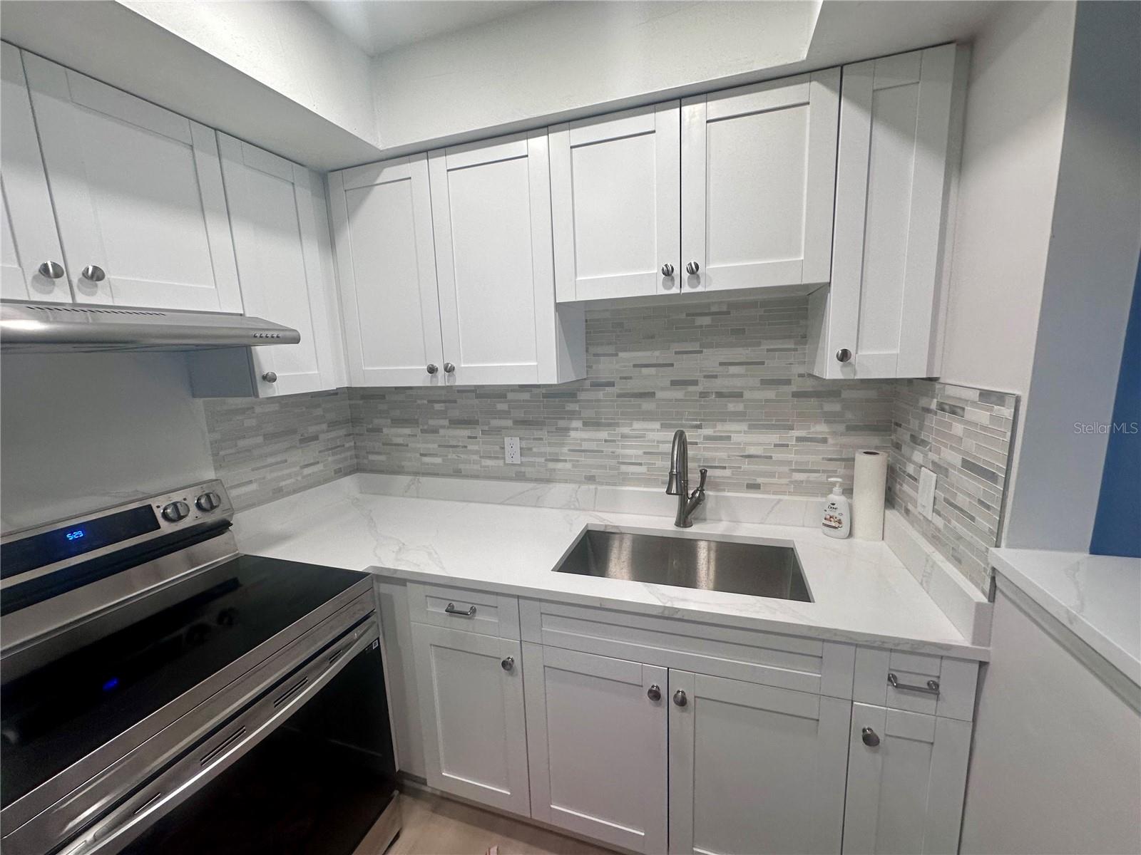 680 71ST AVE #13, ST PETE BEACH, FL, 33706
