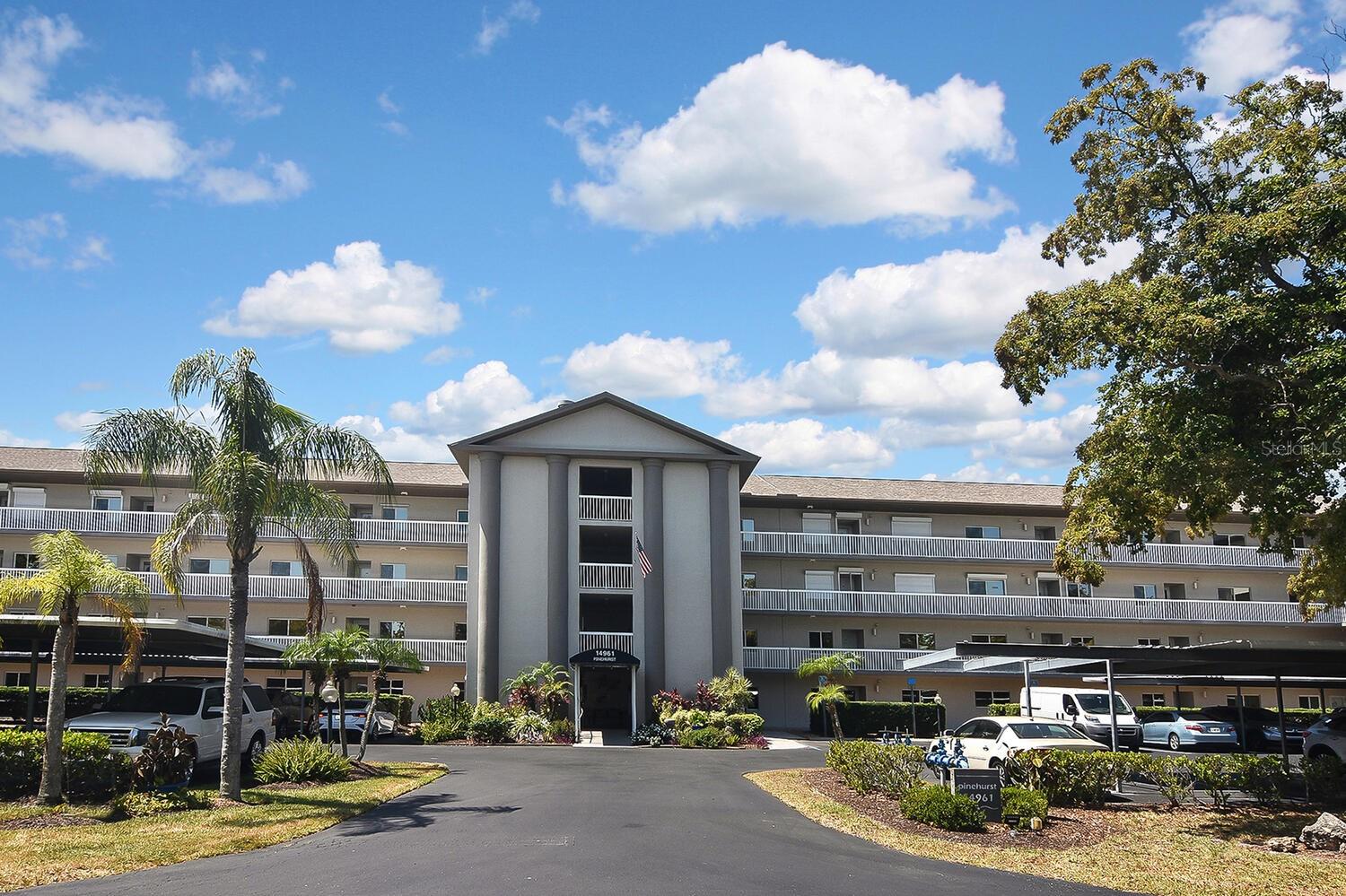 14961 HOLE IN 1 CIR #105, FORT MYERS, FL, 33919