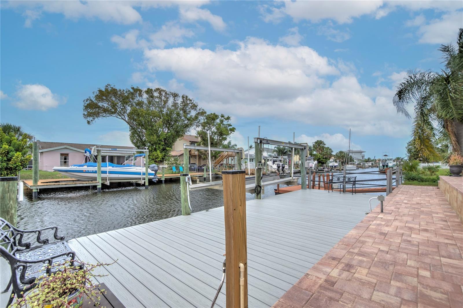 7352 GULF WAY, HUDSON, FL, 34667