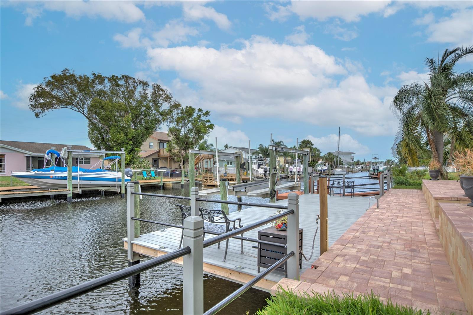 7352 GULF WAY, HUDSON, FL, 34667