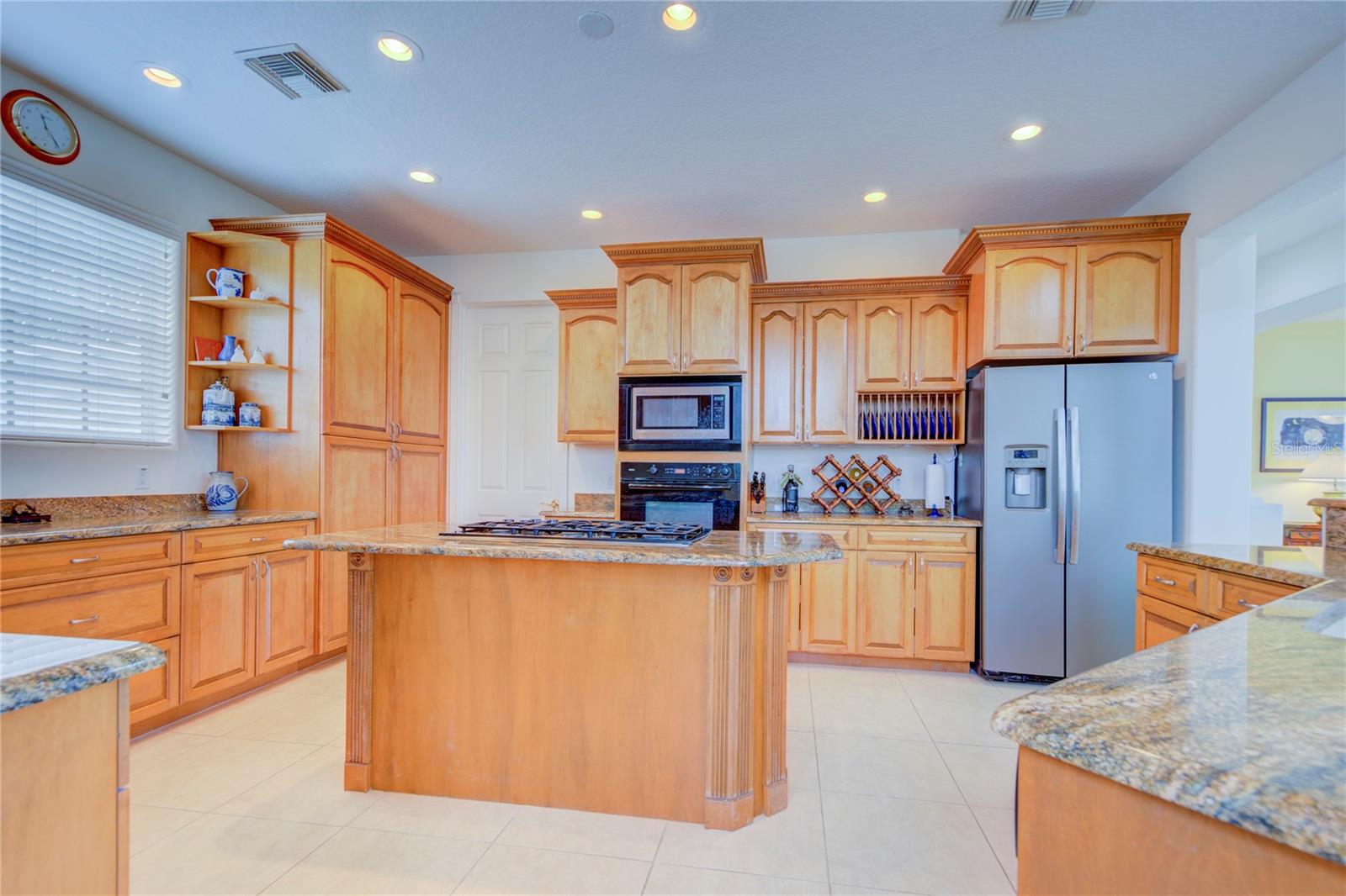 7352 GULF WAY, HUDSON, FL, 34667