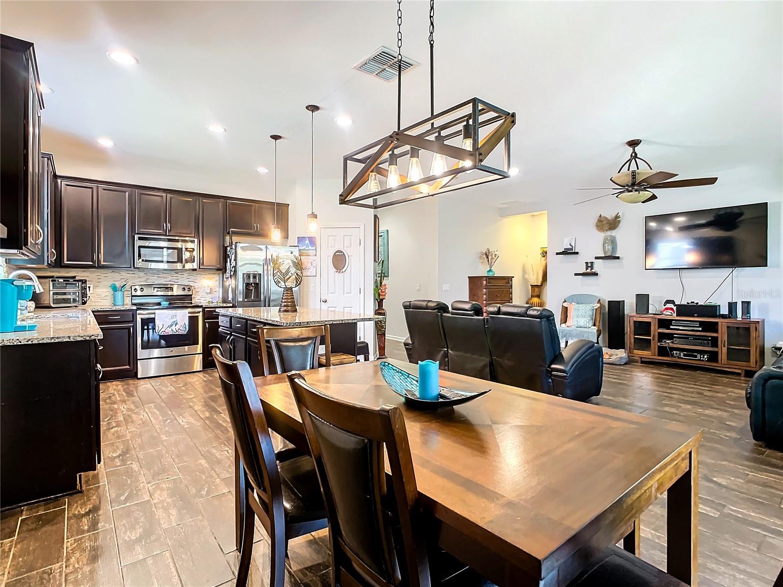 316 BLUE CYPRESS DR, GROVELAND, FL, 34736