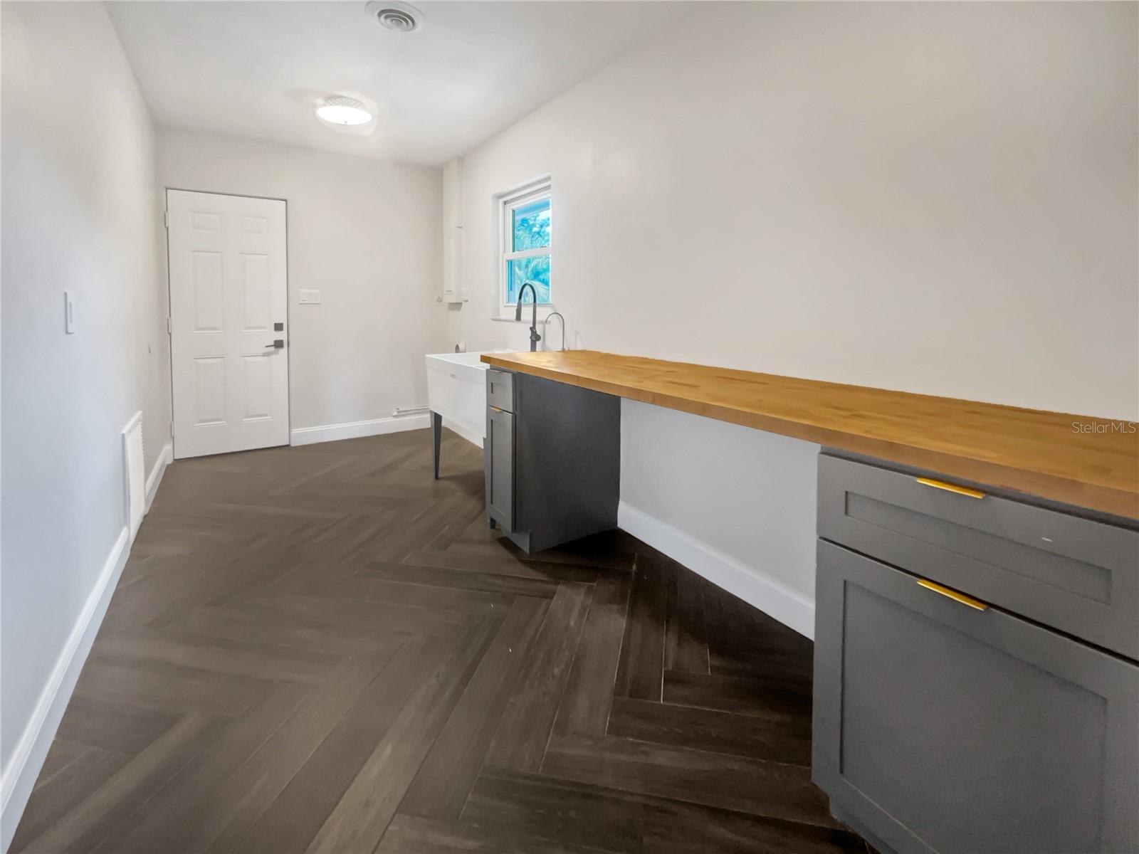 3625 WHITE SULPHUR PL, SARASOTA, FL, 34232